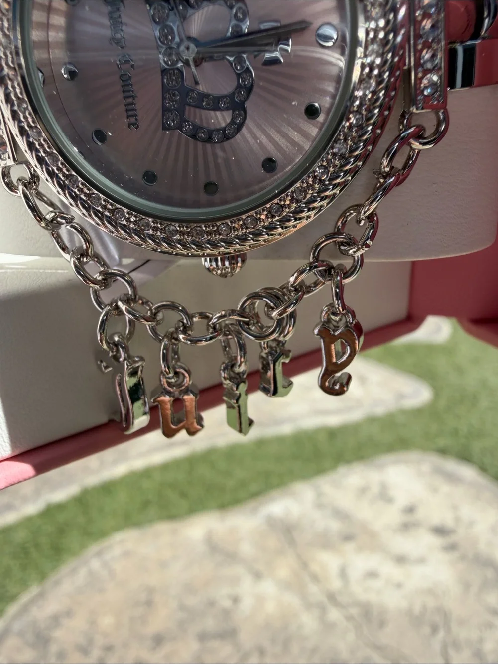 Juicy Couture fashion forward
